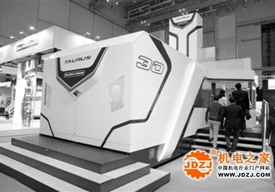 进博会高端及智能装备展示:未来工厂的创新密码